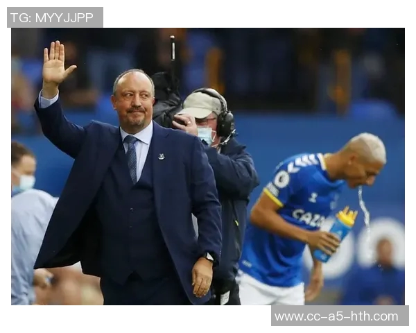 贝尼特斯重返教坛执掌帕纳辛奈科斯年薪创纪录达400万 贝尼特斯重返教坛执掌帕纳辛奈科斯年薪创纪录达400万